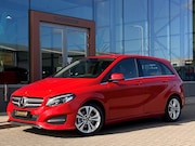 Mercedes-Benz B-klasse - B180 | Navi | Half leder | Stoelverwarming | Trekhaak | Sfee