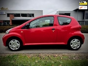 Toyota Aygo - 1.0-12V, tweede eigenaar, , dealeronderhouden