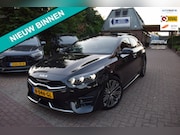 Kia ProCeed - 1.5 T-GDi GT-PlusLine AUTOM/PANO DAK/NAVI/CARPLAY/ADAP CRUIS