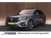 Volkswagen Touareg - R 3.0 TSI 462pk eHybrid 4MOTION Trekhaak 360Camera Luchtveri