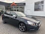 Volvo V60 - 1.6 T3 R-Design Navi Cruise Bluetooth Parkeersenso
