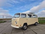 Volkswagen Transporter - T2a deluxe