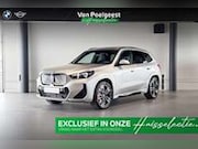 BMW iX1 - eDrive20 67 kWh | M Sport Pro | Glazen Panoramadak