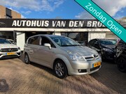 Toyota Verso - 1.6 VVT-i Dynamic|NAP|Airco|Cruise|Clima|Lmv|Trekhaak