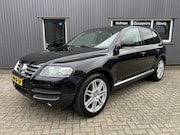 Volkswagen Touareg - 4.2 V8 Schuifdak PDC 20"LMV APK 08/2027