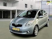 Toyota Yaris - 1.3 VVTi Sol| Automaat|Airco|Leder|Weinig gelopen