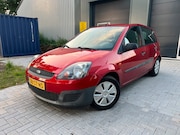 Ford Fiesta - 1.3-8V Champion 137.823Km Jaar Apk