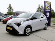 Toyota Aygo - 1.0 VVT-i Sparco Carkit, Airco, NL-Auto, NAP Herfstactie!