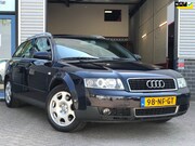 Audi A4 - Avant 1.8 Turbo Pro Line|Navi|Cruise|Clima |PDC
