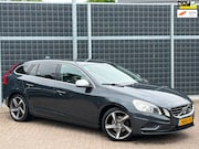 Volvo V60 - 1.6 T3 R-Design