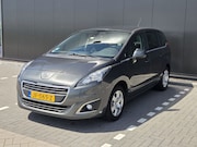 Peugeot 5008 - 1.2 PureTech Blue Lease 7p.
