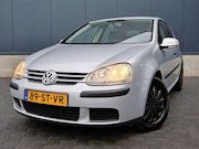 Volkswagen Golf - 1.6 Trendline Bns | Automaat | Airco | Trekhaak | Distributi