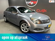 Opel Astra - GTC 1.6 Temptation|Nw Distri|Carplay|Camera|Stoelverw.|Leder
