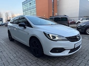 Opel Astra - 1.2 Benzine Black Edition Trekhaak