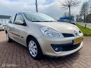 Renault Clio - 1.6-16V Dynamique Luxe