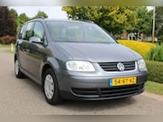 Volkswagen Touran - 1.6 102pk Business Airco/Cruise/Trekhaak