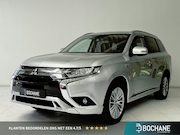 Mitsubishi Outlander - 2.4 PHEV Intense | Trekhaak | Navigatie | Camera | Stoelverw
