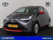 Toyota Aygo - 1.0 VVT-i x-play | BTW voertuig | Dealer onderhouden | Apple