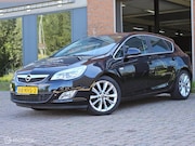 Opel Astra - 1.6 Turbo Cosmo Navi half leer cruise Airco nw apk
