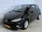 Peugeot 206 - 1.4-16V met APK tot 07-2027 én AIRCO 215.000km (2006)