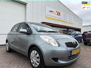 Toyota Yaris - 1.3 VVTi Sol AUTOMAAT