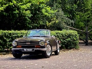 Triumph TR6 - Soft Top Roadster - Chestnut brown met cognac leder interieu