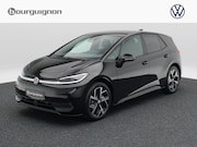 Volkswagen ID.3 - Life 50 kWh 170 PK | Steunhaak | Stoel- en Stuurverwarming |
