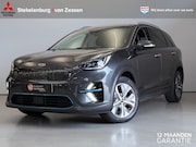 Kia e-Niro - ExecutiveLine 64 kWh | SOH 95% | Leder | Schuifdak | NL auto