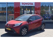 Toyota Aygo X - PULSE NL-AUTO 1E EIGENAAR CLIMA NAVI APPLE/ANDROID LM-VELGEN