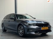 BMW 3-serie - Touring 330e|Laser|Keyless|H.U.D|Dealer O.H.