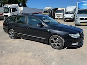 Skoda Superb - 1.6 TDI 10-2012 06-2027 trekhaak keurige auto