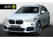 BMW X1 - sDrive20i M Sport / Head-up / Pano