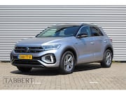 Volkswagen T-Roc - 1.0 TSI R-Line ACC Camera IQ Light BTW
