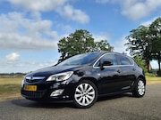 Opel Astra - 1.4 Turbo Cosmo