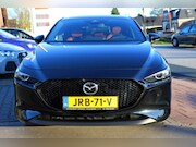 Mazda 3 - 2.5 e-SkyActiv-G M Hybrid 140 Nagisa, Black line , RIJKLAARP