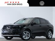 Volkswagen T-Roc - Life First Edition 1.5 eTSI 116 PK | Achteruitrijcamera | St