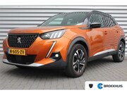 Peugeot 2008 - 1.2 PURETECH 130PK GT PACK AUTOMAAT / NAVI / LEDER / CLIMA /