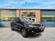 Mitsubishi Outlander - 2.4 Intense+ 4X4 4WD *7PERS*Trekhaak