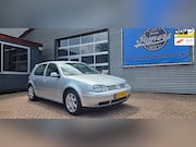 Volkswagen Golf - 1.6-16V FSI Pacific
