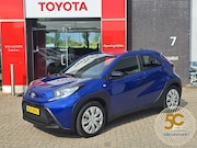 Toyota Aygo X - PLAY AIRCO CAMERA AD-CRUISE APPLE/ANDROID NL-AUTO