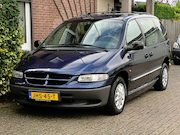 Chrysler Voyager - 2.4i SE Invalide mindervalide rolstoel auto