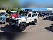 Land Rover Defender - 300TDi automaat 110" Stationwag