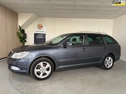 Skoda Octavia - Combi 1.4 TSI Greentech Elegance Airco, LMV, Trekhaak, Navig