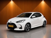 Toyota Yaris - 1.5 Hybrid 115 First Edition Parelmoer-wit
