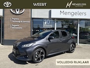 Toyota Yaris - 1.5 Hybrid 130 Executive | Van 35.180 voor 33.680 euro