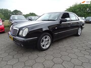 Mercedes-Benz E-klasse - 280 Avantgarde 4-Matic