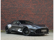 Aston Martin V12 Vanquish - 5.2 V12 Coupe | Q Epsilon Black - - B&W