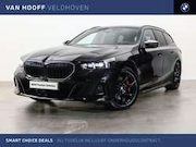 BMW 5-serie - 550 5 Serie Touring 550e xDrive M Sport Automaat / Pan