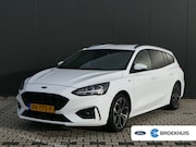 Ford Focus - Wagon 1.0 EcoBoost ST Line | Winterpack | 18 Inch | LED | Pr