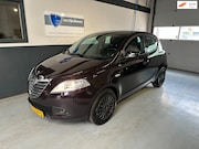Lancia Ypsilon - 1.2 Platinum Airco|PDC